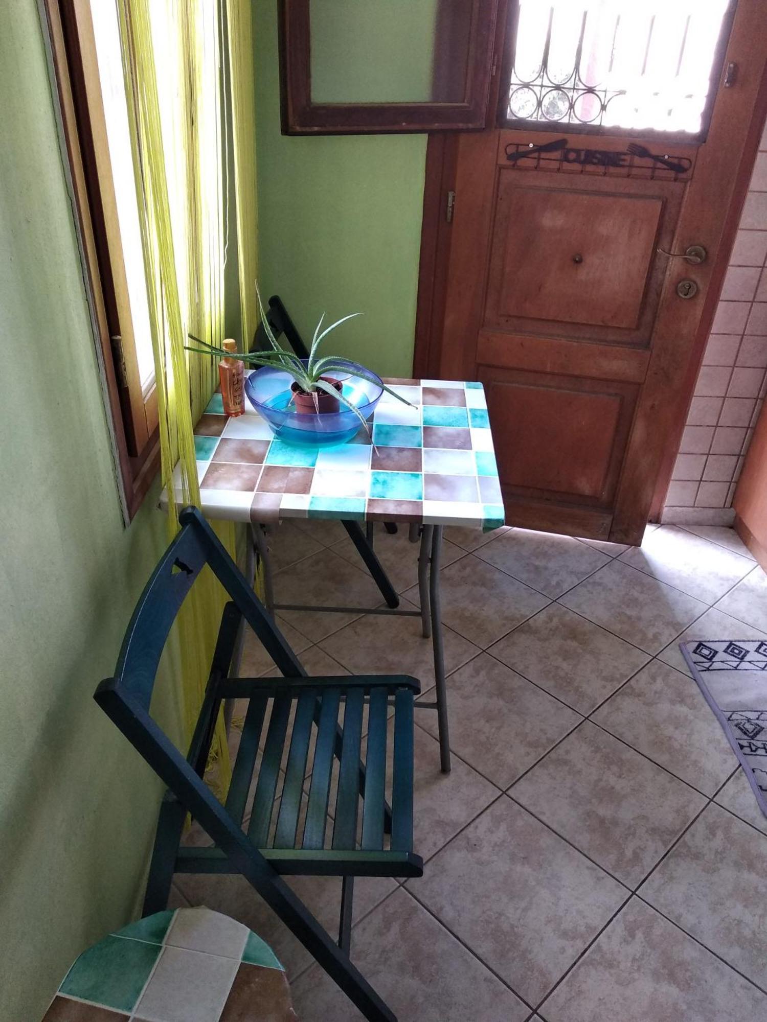 Simple And Special Apartment Ermoupoli Luaran gambar